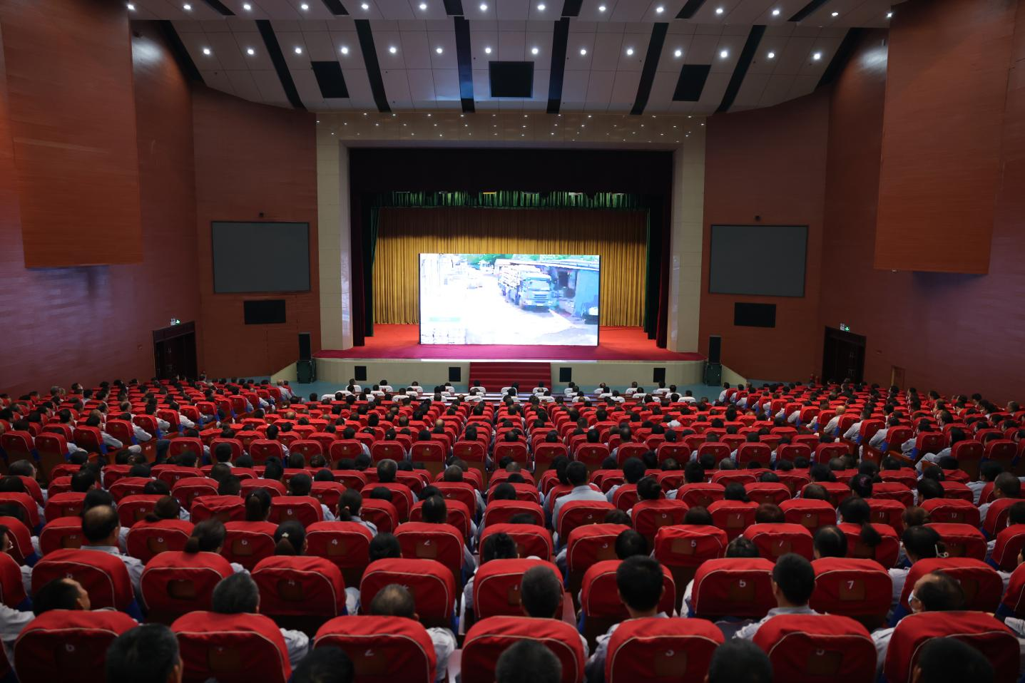 預(yù)防為主 生命至上｜山東三星集團(tuán)召開安全警示教育大會