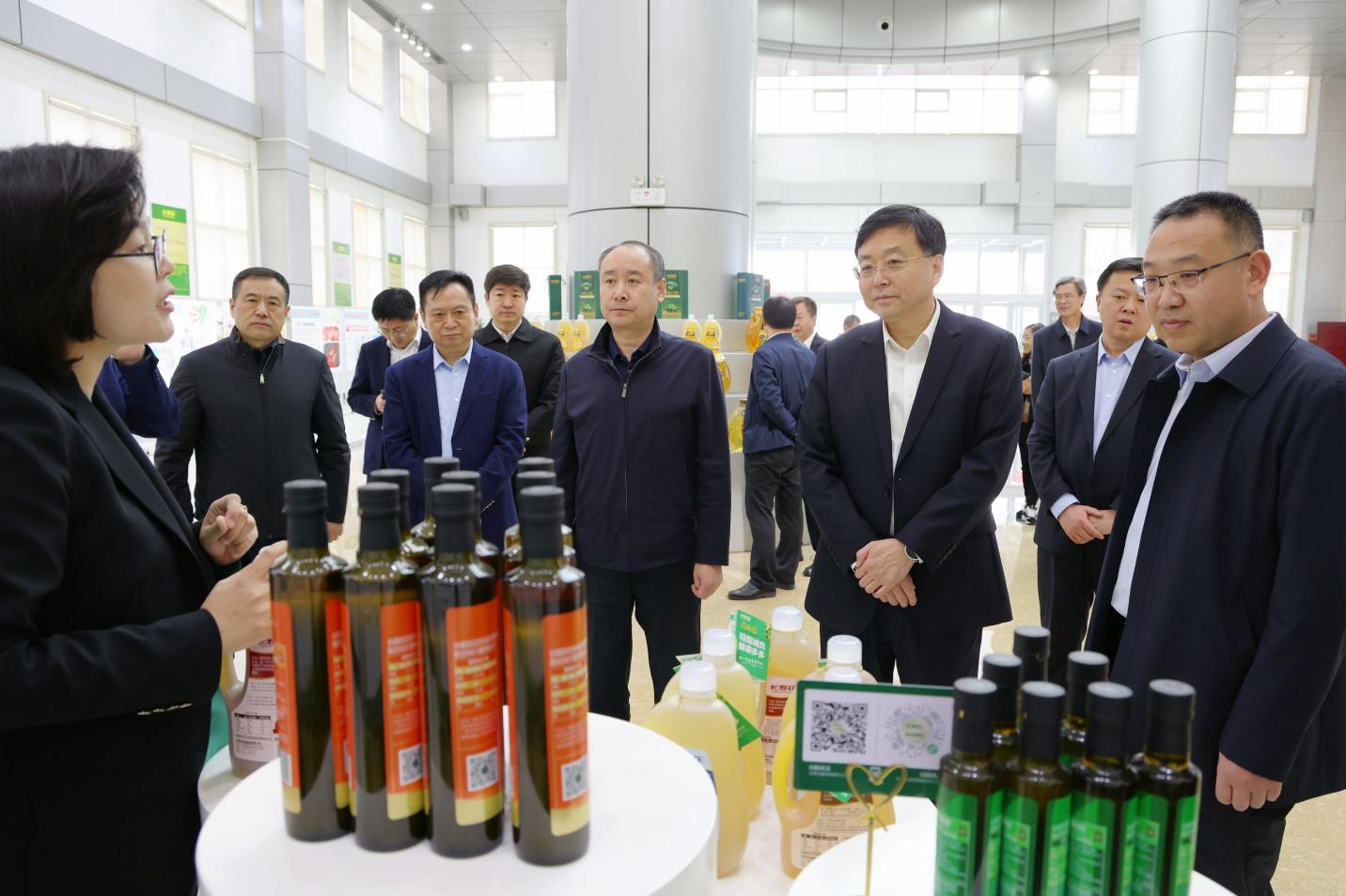 濱州市國資委、濱州市財金集團來山東三星集團調研