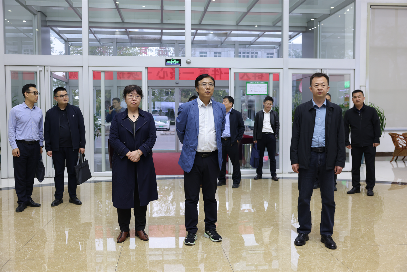 省市場監(jiān)管局促進(jìn)處、濟(jì)南商標(biāo)協(xié)查中心一行來山東三星集團(tuán)調(diào)研