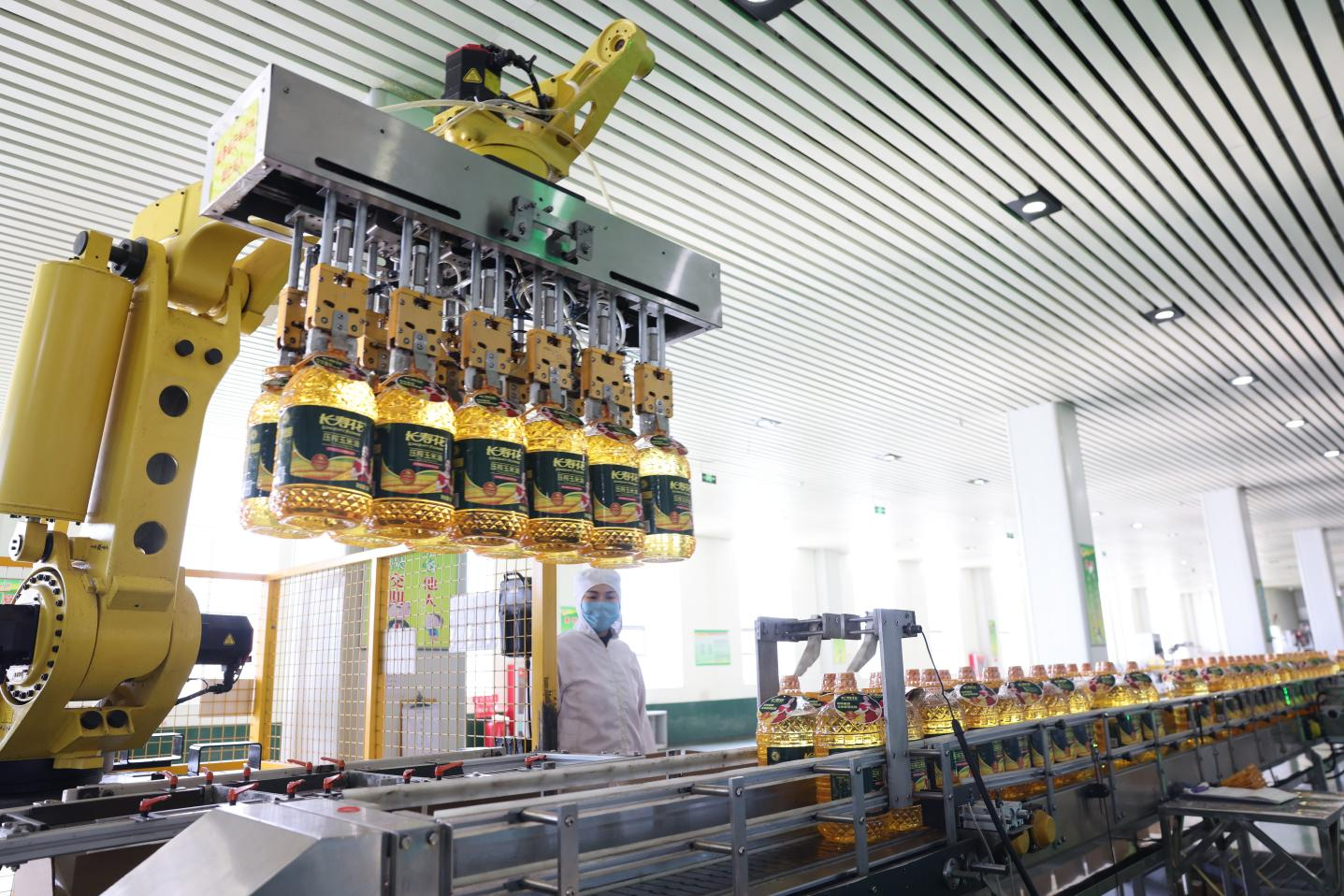 長壽花食品：定向發(fā)力夯實(shí)生產(chǎn)管控 創(chuàng)新驅(qū)動激活生產(chǎn)效能