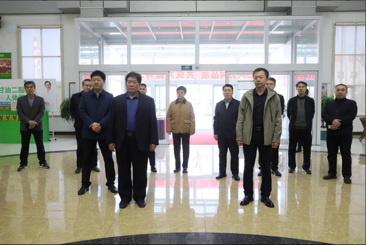 鄒平市人大常委會(huì)專(zhuān)題調(diào)研組來(lái)山東三星集團(tuán)調(diào)研