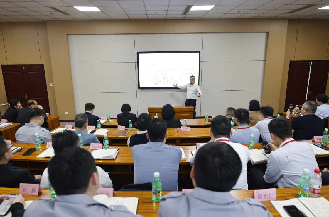 戰(zhàn)略領(lǐng)航 聚力增長(zhǎng)｜山東三星集團(tuán)2026戰(zhàn)略與達(dá)標(biāo)落地專題培訓(xùn)燃動(dòng)啟航